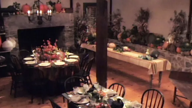 MSL S1 E09 Thanksgiving Planning: Sou...