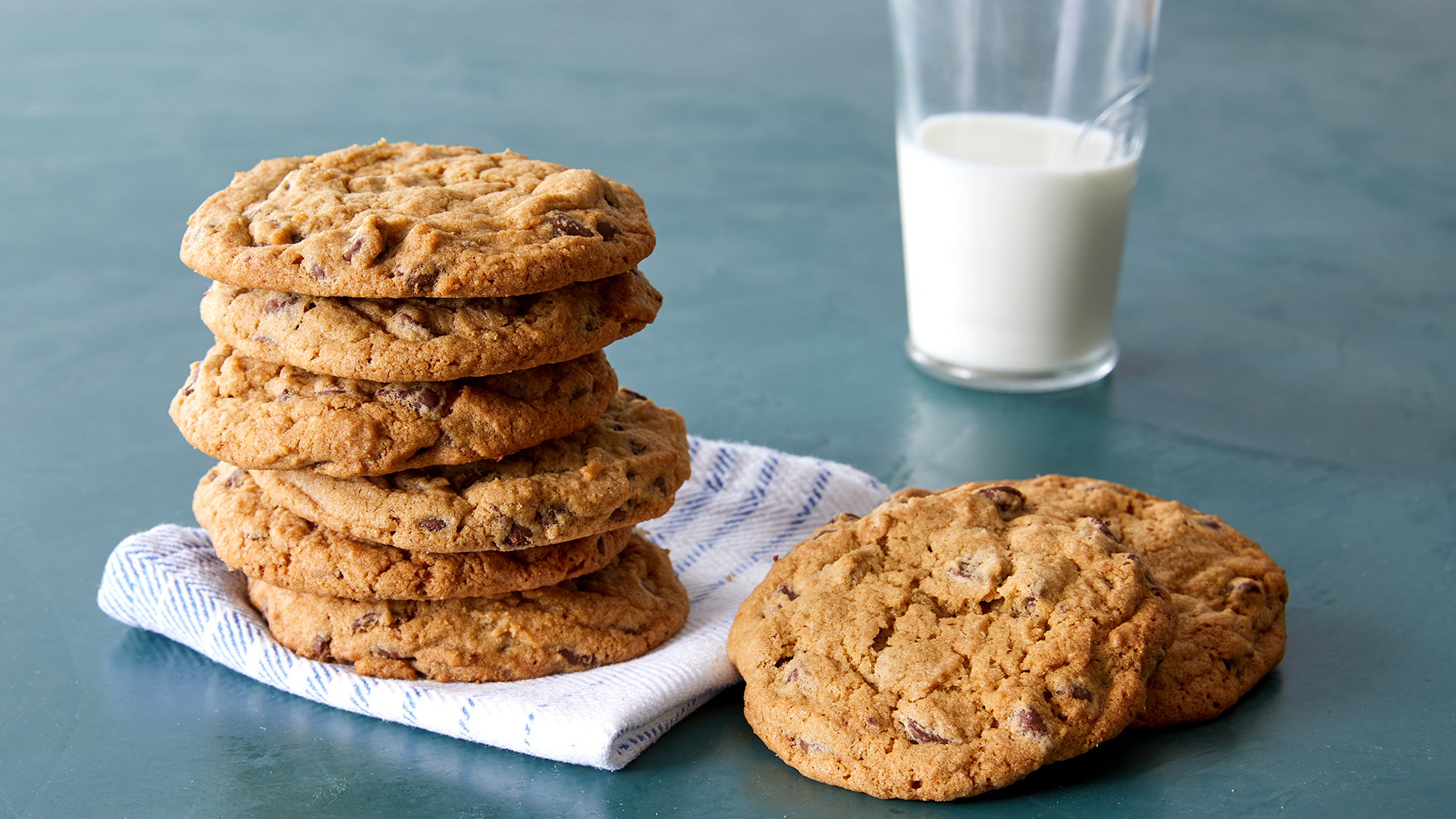 MB S9 E03 North American Cookies