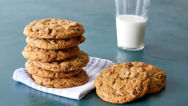 MB S9 E03 North American Cookies