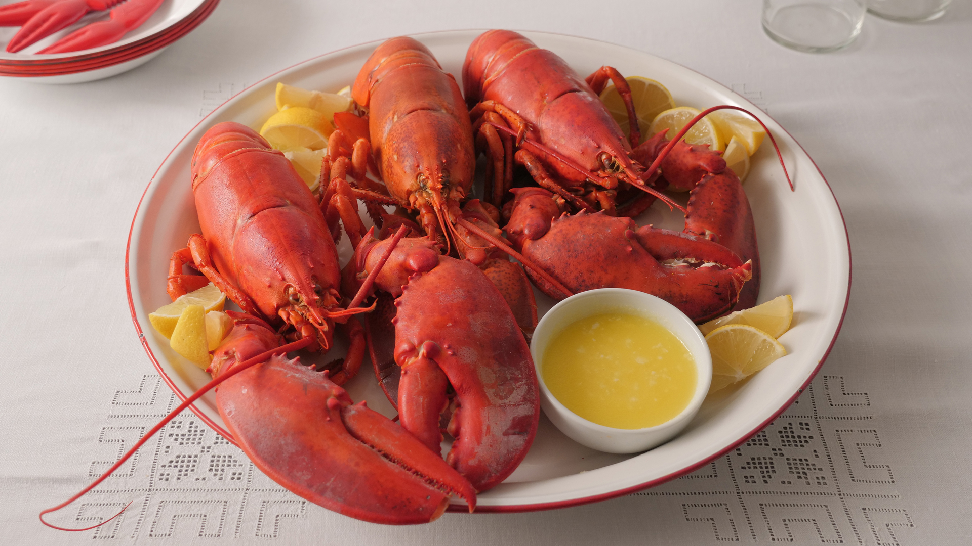 MC S2 E02 Maine Lobster Dinner