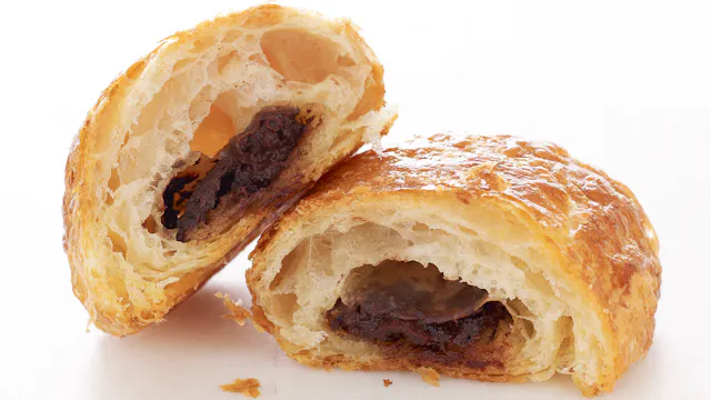 MB S2 E06 Croissant