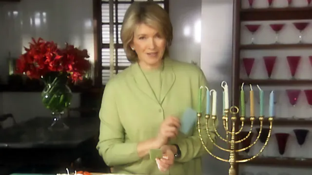 MSL S4 E12 Marshmallows, Hanukkah Can...
