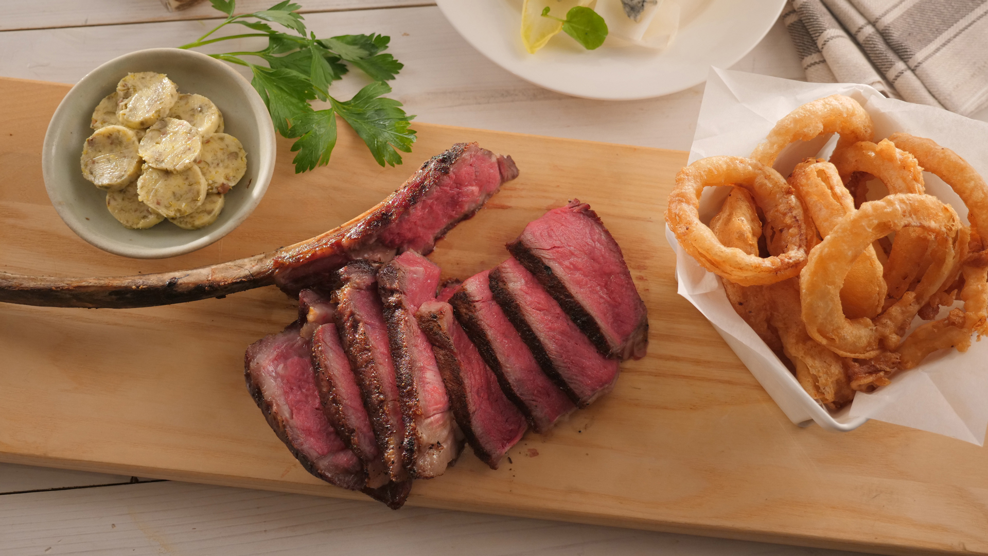 MC S1 E06 Steak Night