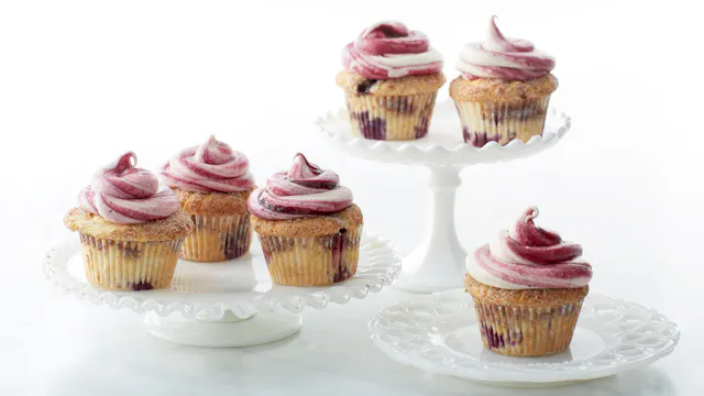 MB S3 E08 Cupcakes