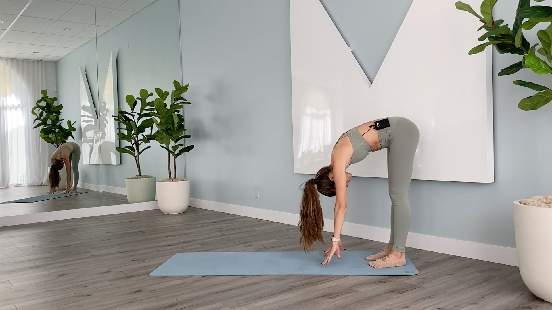 8 Minute Power Planking Flow Using Your Own Body Weight