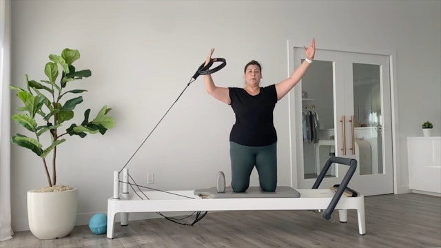 50 Minute Signature Reformer Using a Small Pilates Ball