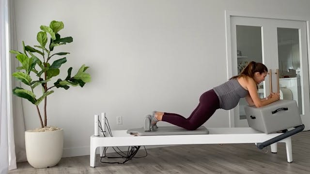 29 Minute Prenatal Reformer Flow Usin...