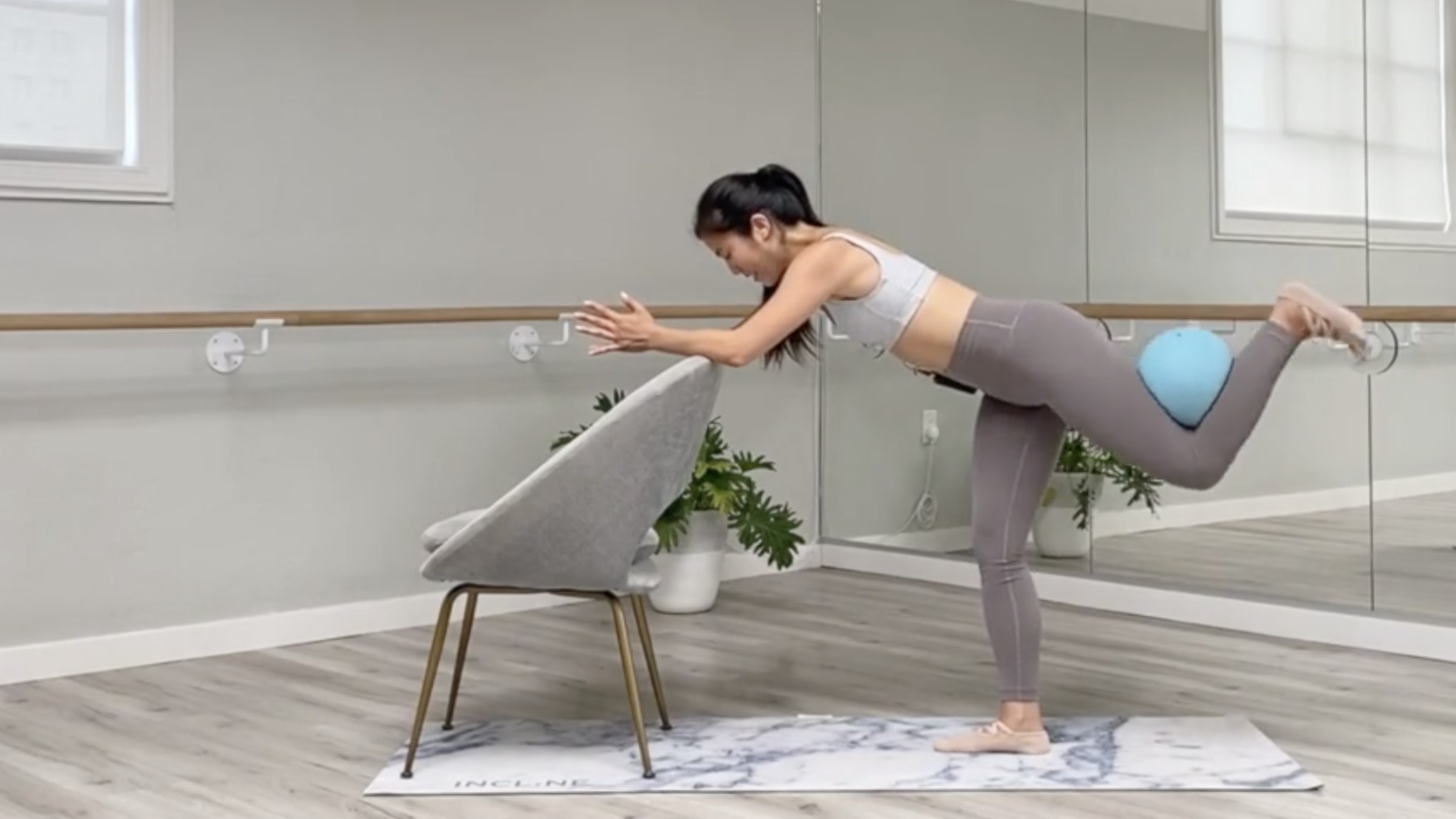 22 Minute Abs and Legs 2