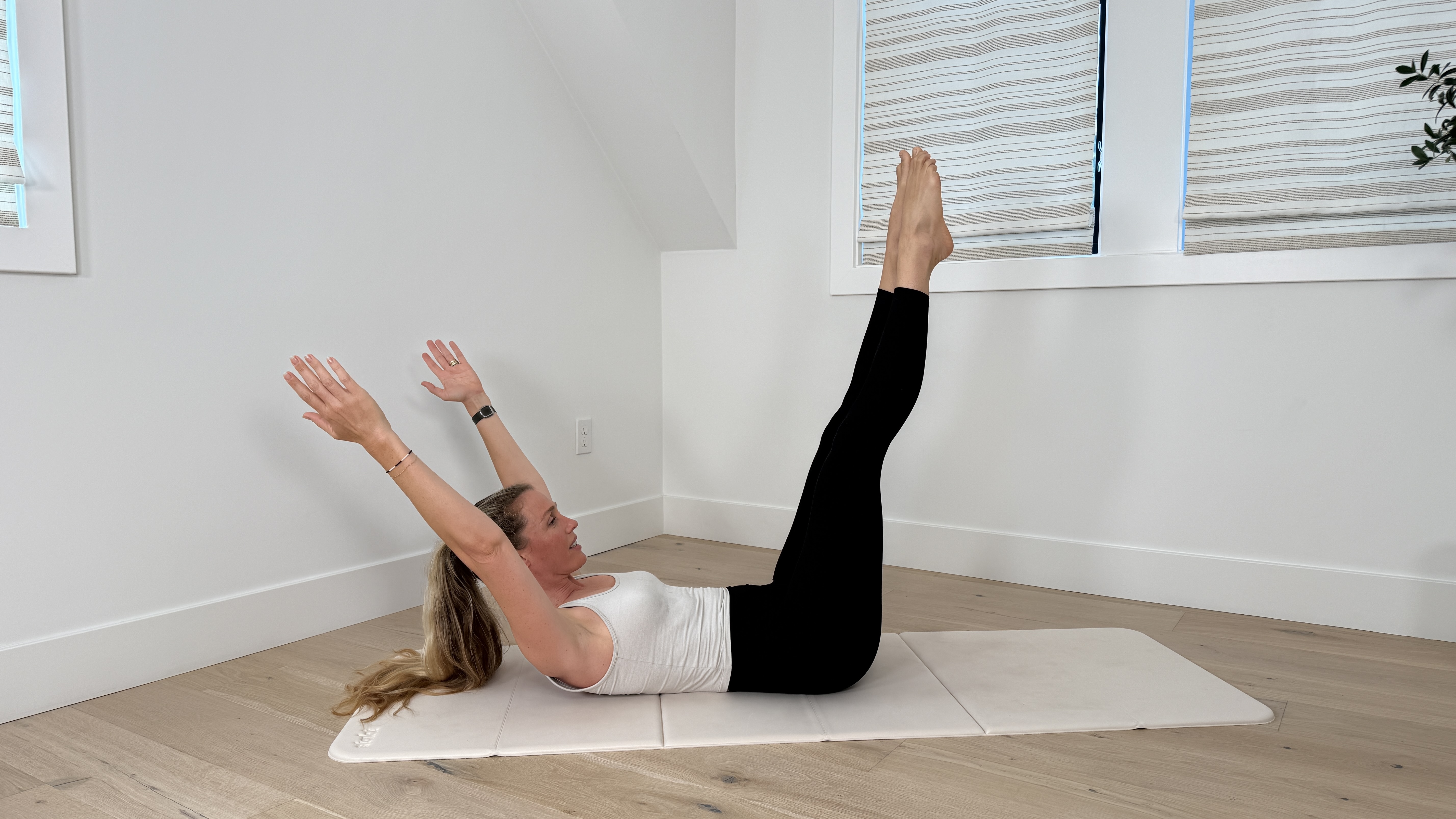 30 Minute Full Body Mat Pilates 13