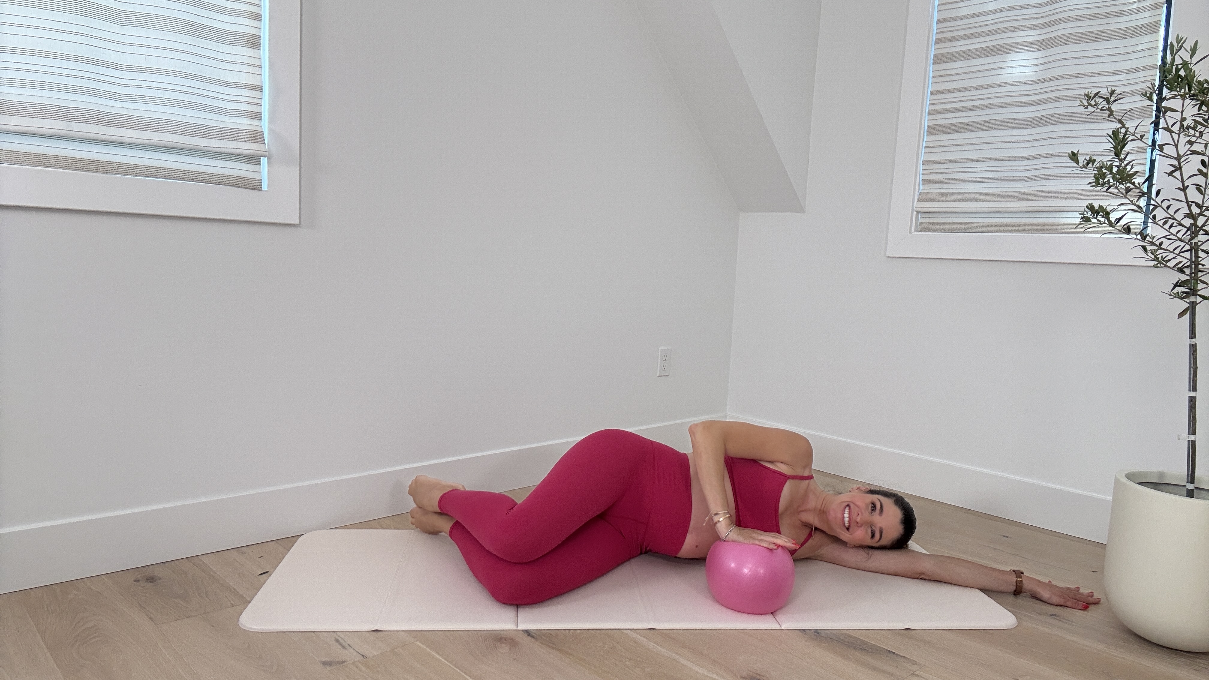 360 Breathing & Pelvic Floor Lesson 7 - Deep Core Holds