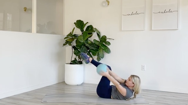 41 Minute Abs Using a Small Pilates Ball