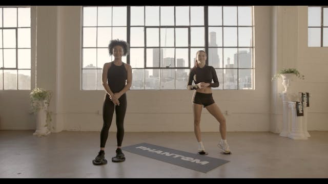 20 Min SLIDER Workout w/ Paris Berelc...