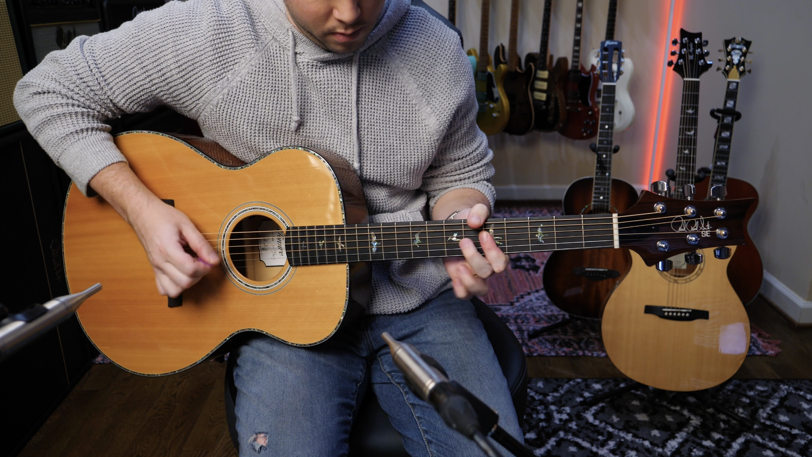Picking vs. Fingerpicking on Acoustic Guitar