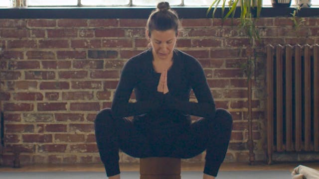 Prenatal Yoga with Jordana I 40 minutes