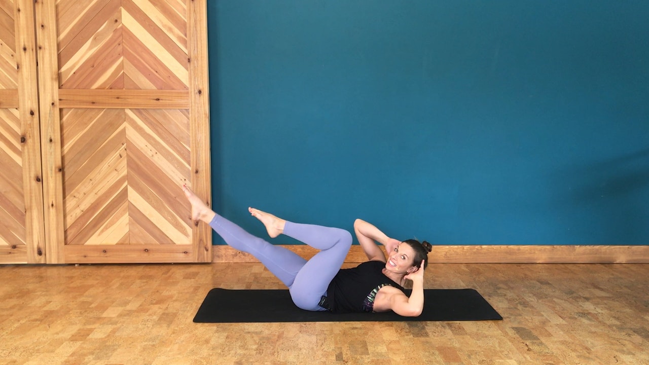 Flow Mat - Pilates Matwork Level 1 - 30mins - Full body workout, tone and  shape the legs, butt, abs 