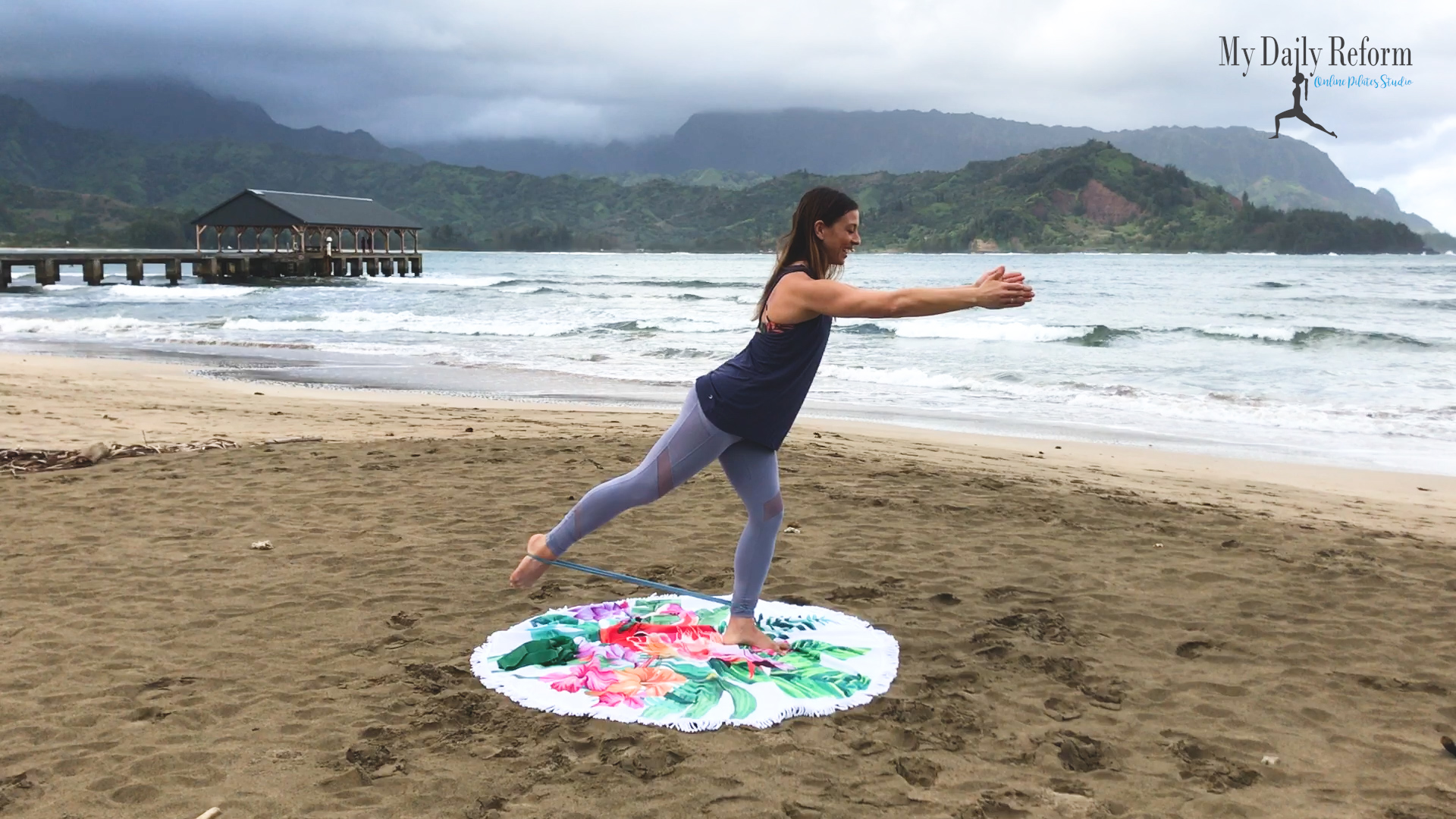 10 Minute Barre at Hanalei Bay