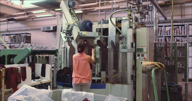 Solamente Tu by Emiliano Locatelli_Siberia Distribution - Solamente Tu sub eng