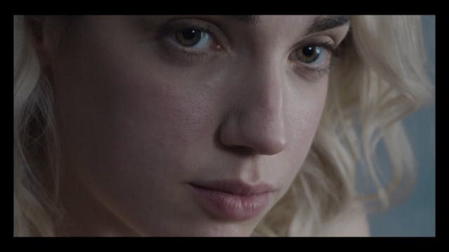 CAPRI HOLLYWOOD 2022 - in_riva_al_mare_(2022)_dir._by_sebastian_petri (1080p)