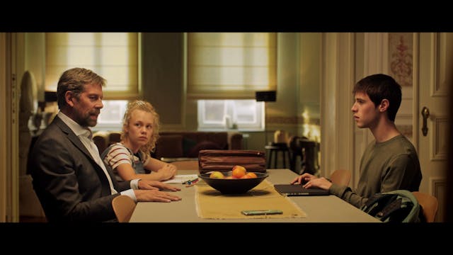 GIFFONI 2021 - My Dad Is a Sausage_International_2K_24fps_LtRt_h264_