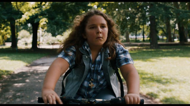 UNIFRANCE-MYFFF_JUST-KIDS_FTR_169-185_1080p24-420_20FRE_XX_RXX_2011TIT0184