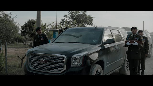 ENTRE DOS MUNDOS - NO ONE LEFT BEHIND_FTR_4k_24p