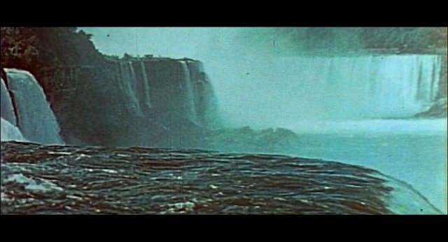 HEROES - Clifton Hill