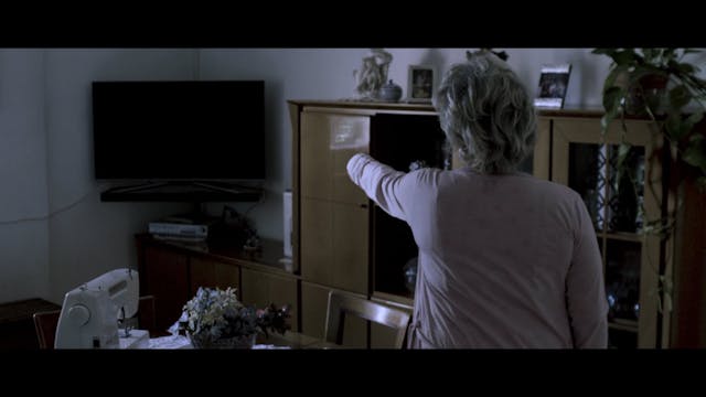 VALDARNO - L'ATTESA_ITA