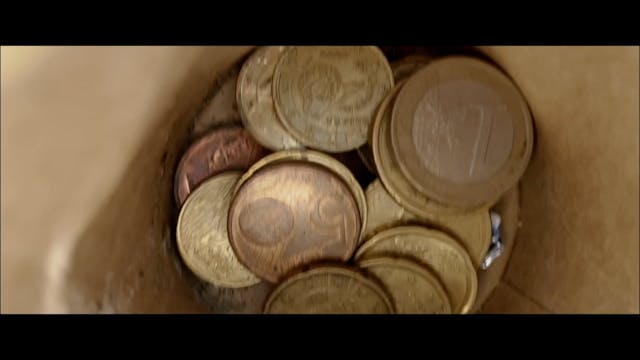 Sguardi Altrove Film - Coins_h264_Rec709_SHR-25_S-239_DE-EN-
