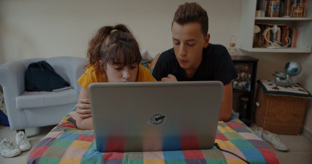 SHORTS 2021 - SPACE BOX