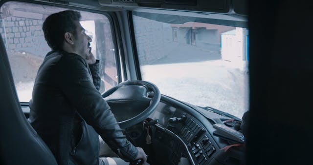 MIDDLE EAST NOW - Harmonica_KUR