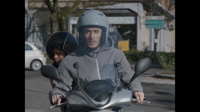 16 CORTO - GIUSTO IL TEMPO PER UNA SIGARETTA