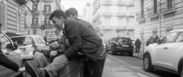 LE MOSCHE - SUB ITA burned