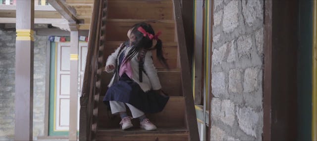 SHORTS - the shoes of a little girl -...