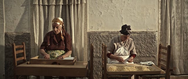 CAPRI - COME A MICONO _ sub ita