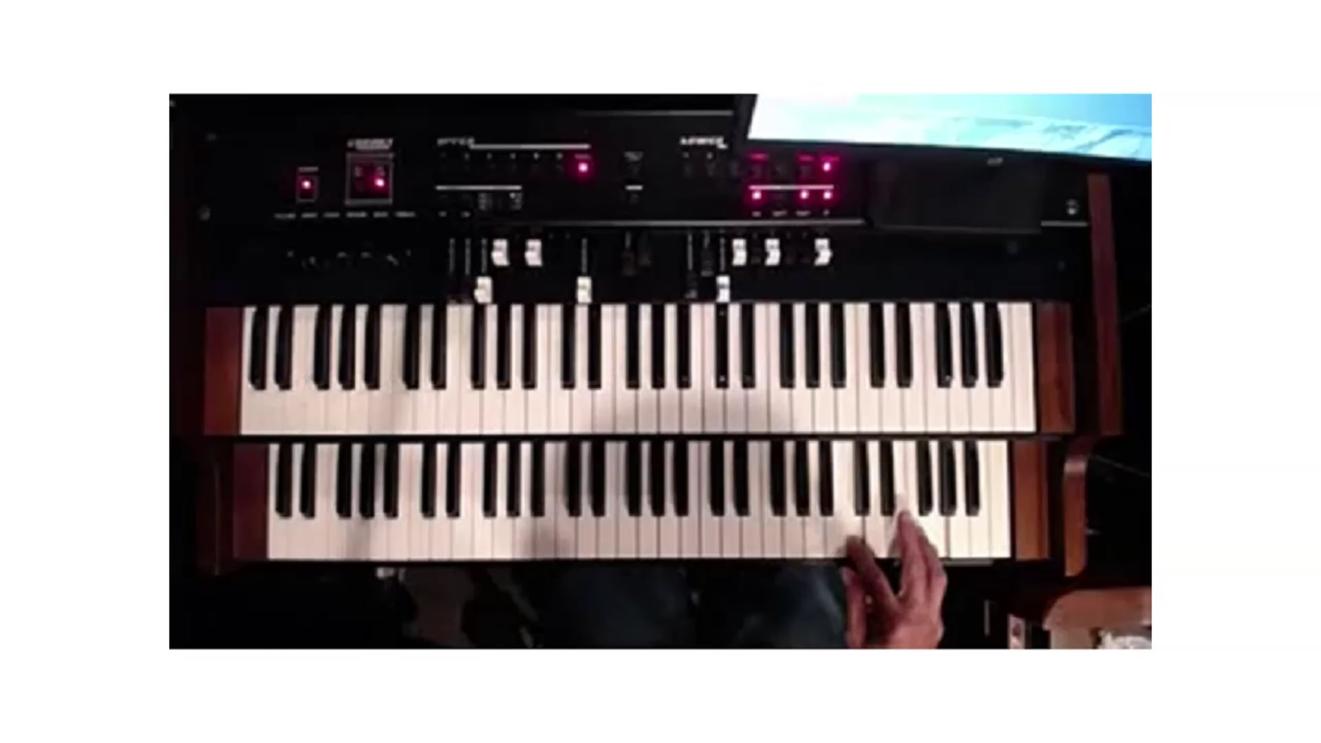 2018-08-15 BLUES - ADVANCED THE CHAMP