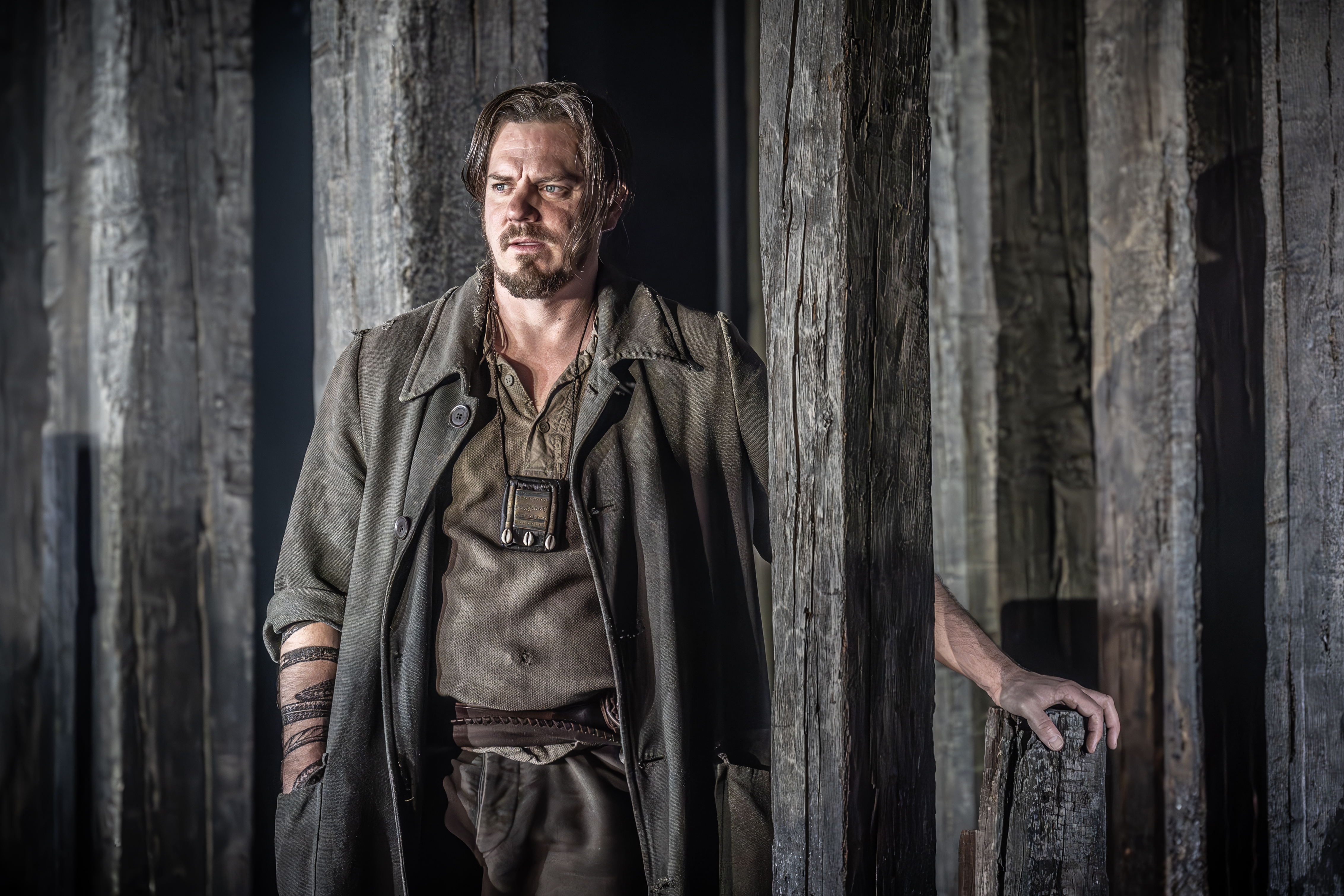 London Tide: Clip - 'Something rotten on the breeze'