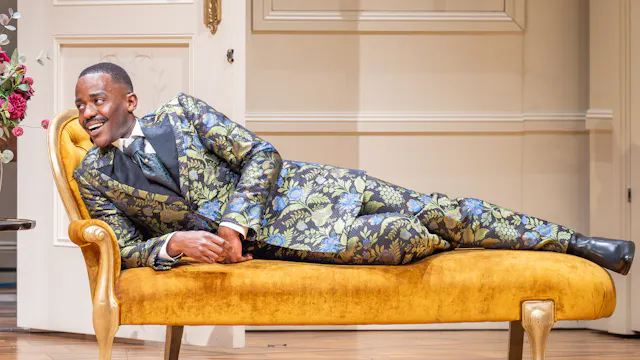 The Importance of Being Earnest: Behi...