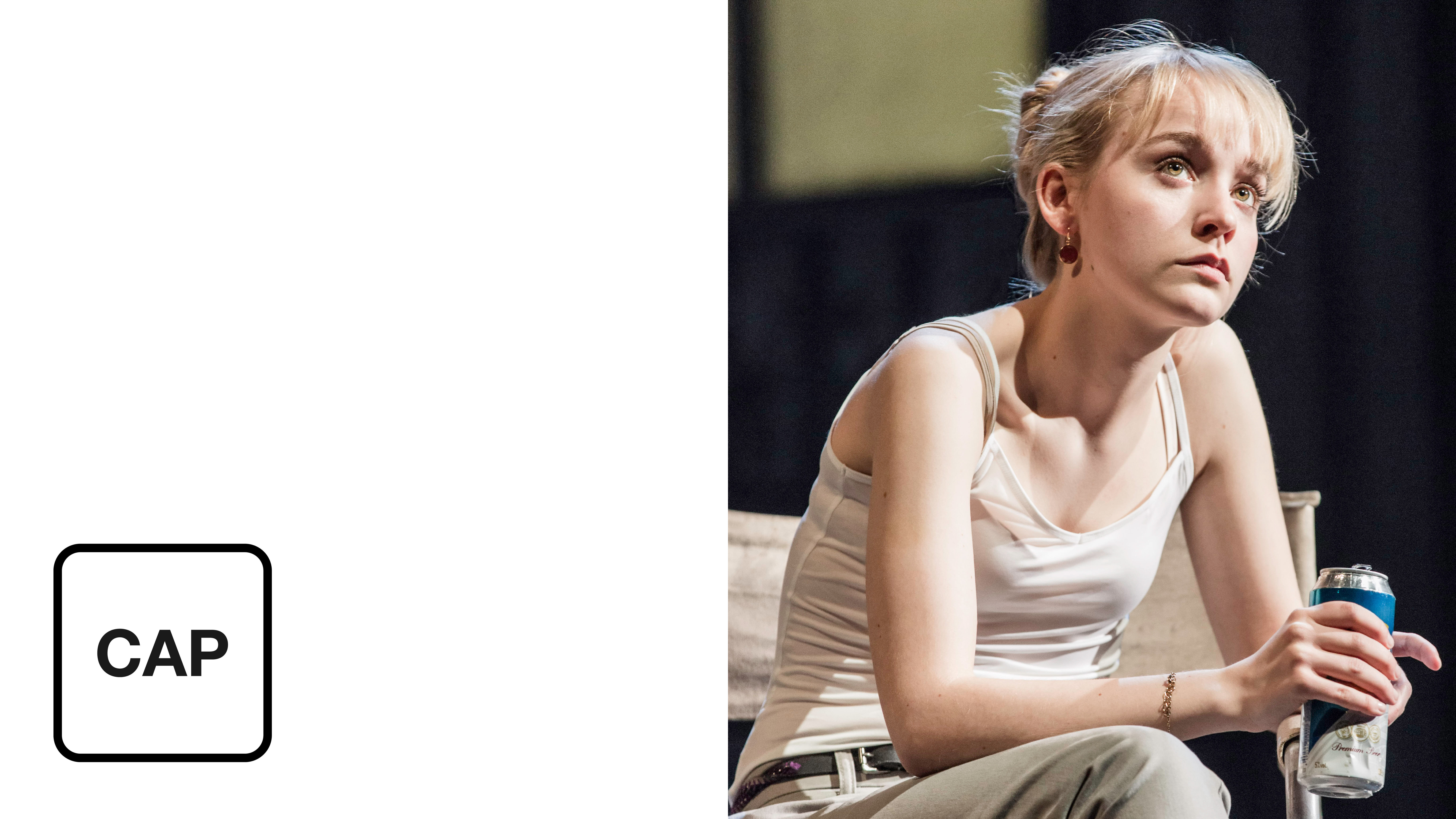 Othello (2013): Turn on captions