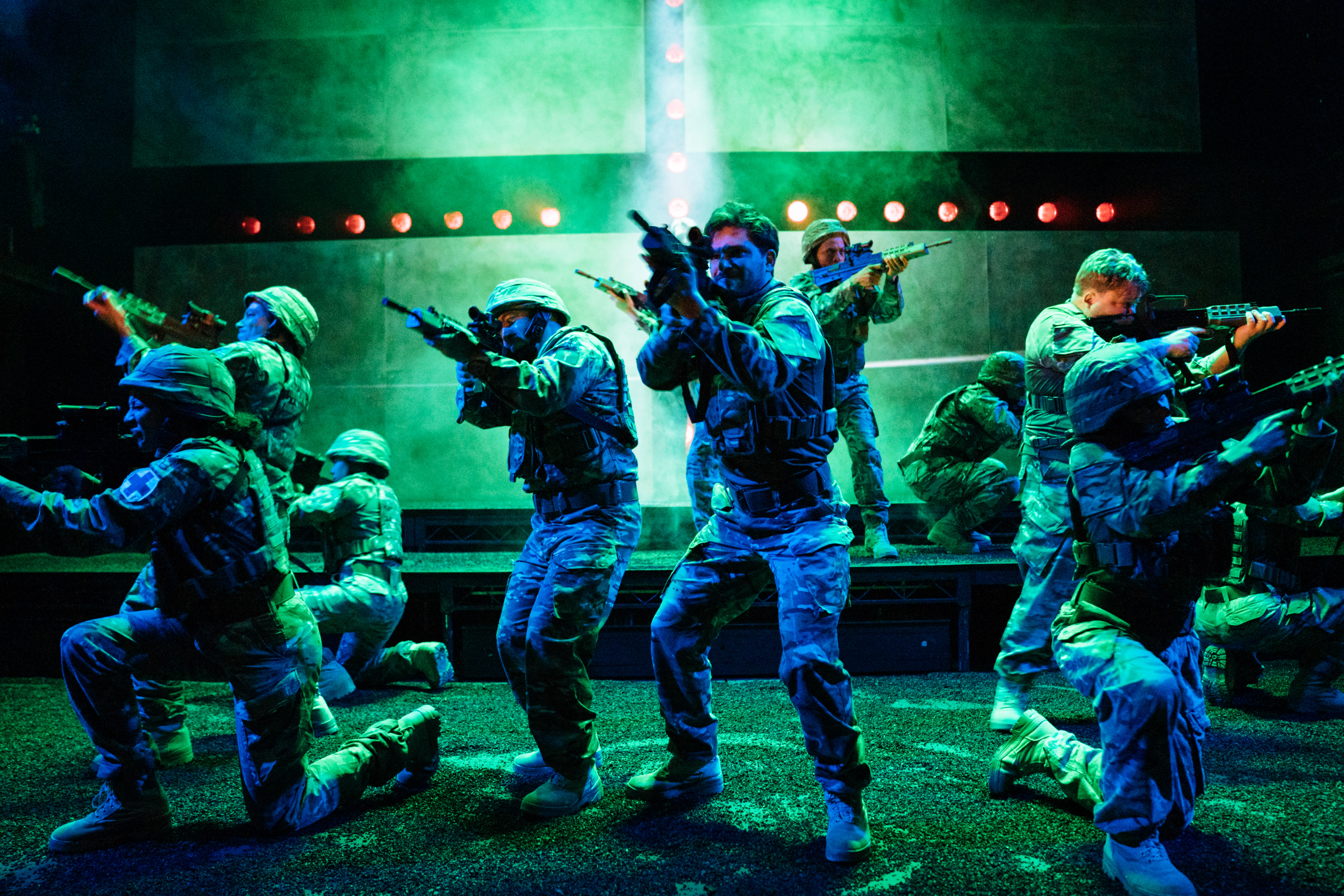 Henry V: Interview - Rehearsing for War