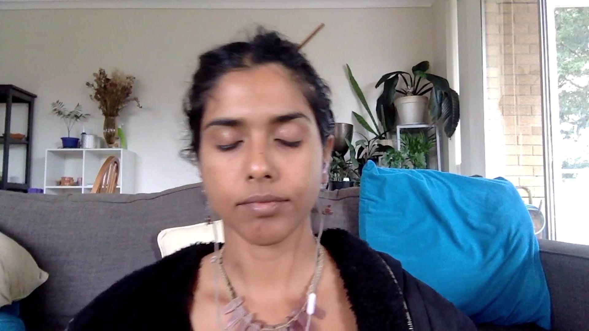 Grounding Meditation with Chanting & Humming