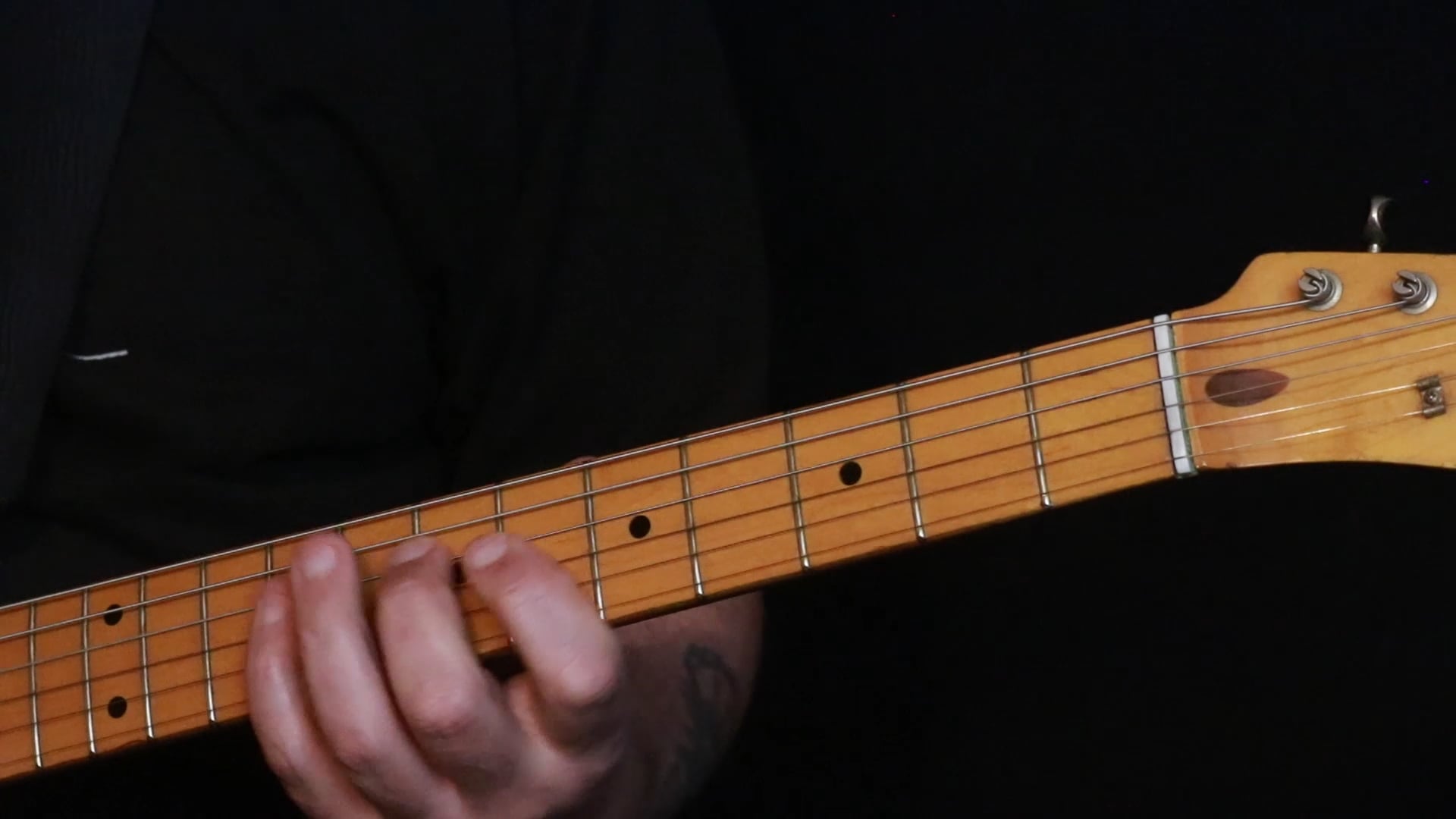 Dammy Muhammad   western swing chord formation runs and tensions