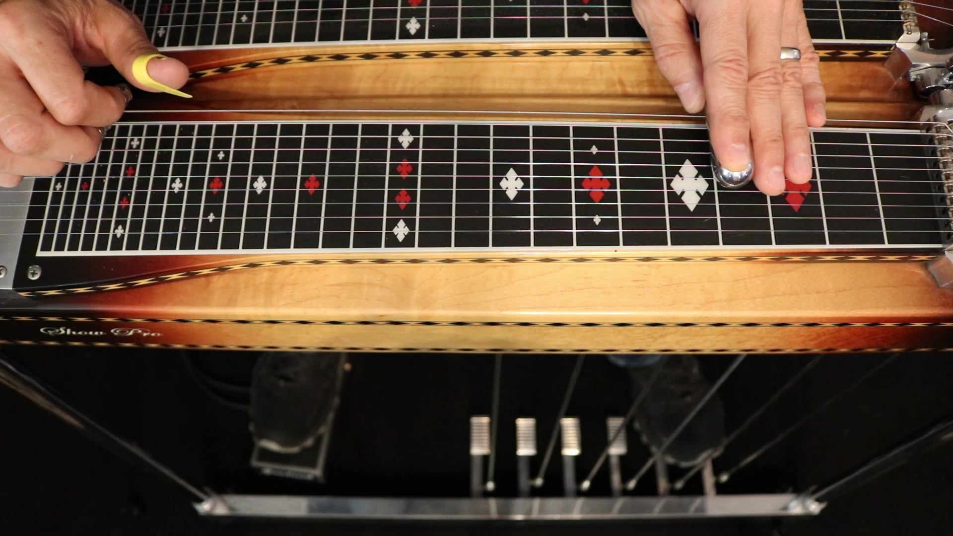 Wayne Dahl  E9   F to Bb lick (Chordy Bluesy Jazzy Lick)