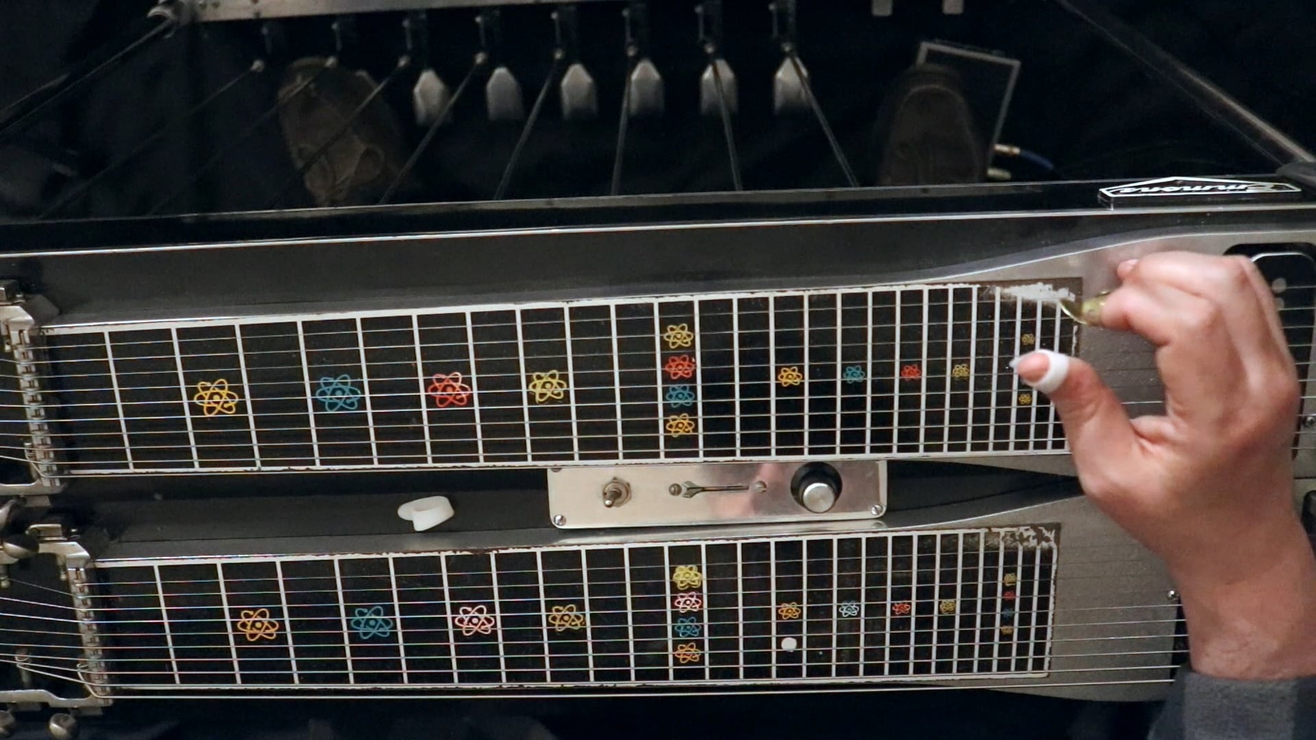 Danny Muhammad Buddy Emmons Style Lick 1