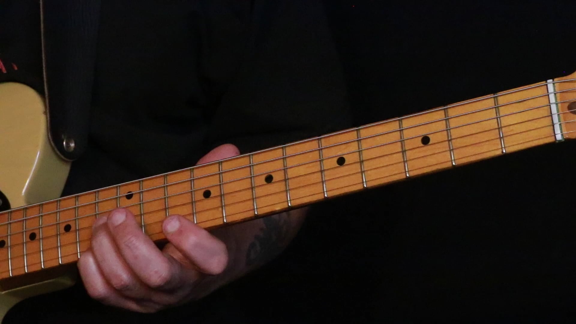 Dammy Muhammad   Lenny Breau Style 11th Lick