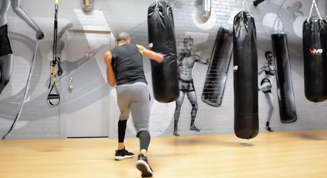 Ultimate 20 Minute Heavy Bag Workout Session 3