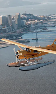 Aaron Singer's 15+ year aviation career