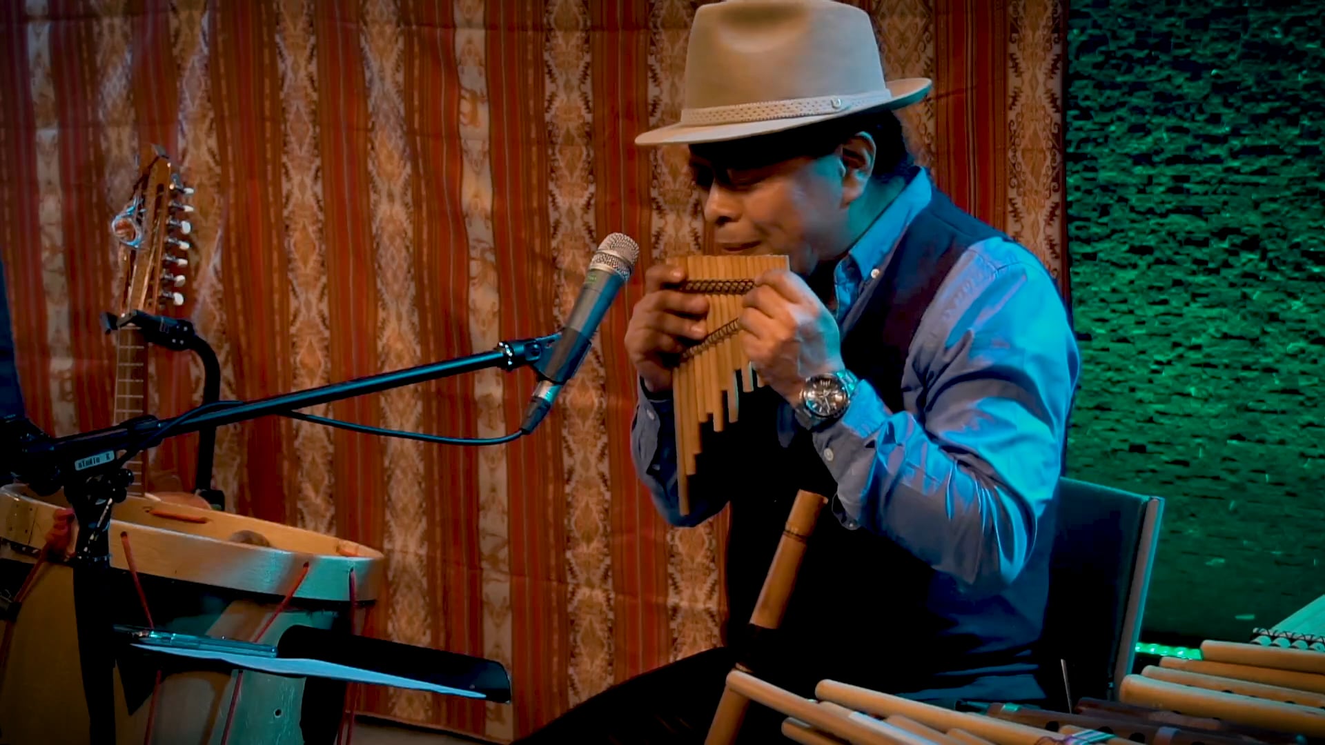 TAKI/brisas de Galápagos