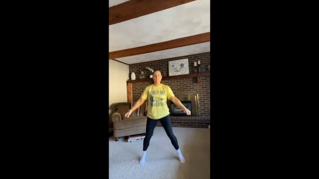 DYNAMIC WARM UP