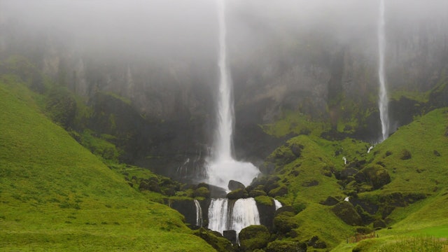 Rainy Iceland Waterfall 1HR Static Nature Scene in 4K