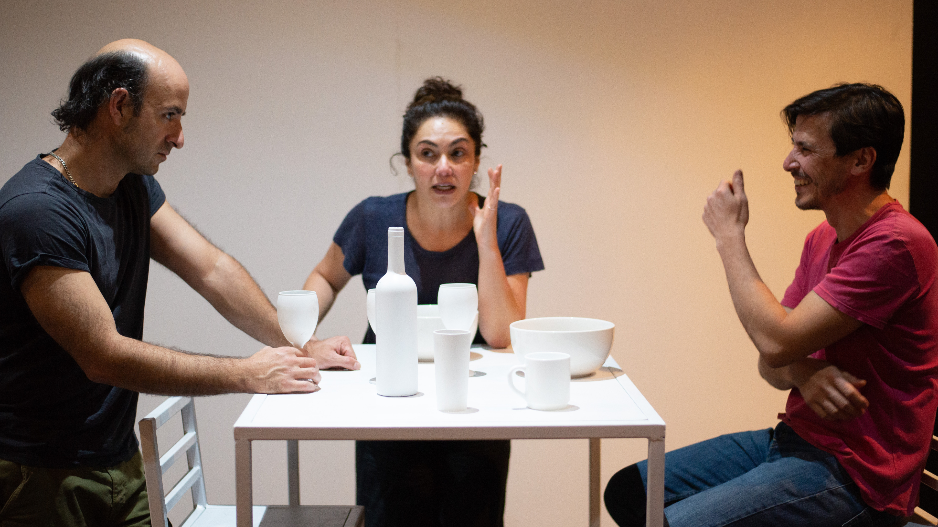 Ella lo ama | Trailer (No disponible en Teatroamil.tv)